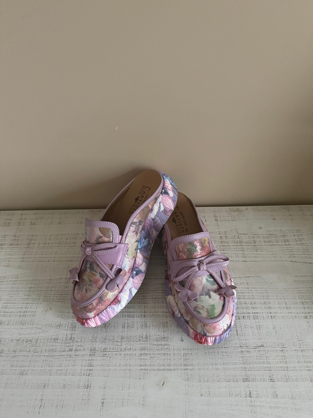 L'Artiste Cuddles Leather Chunky
Shoes Size 8 (38)